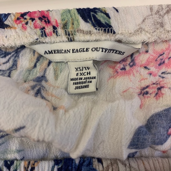 American Eagle off the shoulder top - Picture 2 of 2